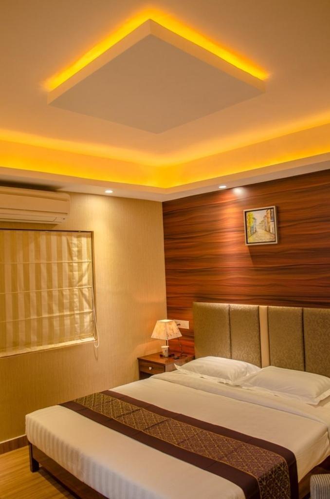 Hotel Comfotel Calcutta Extérieur photo