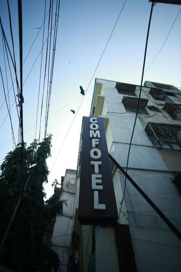 Hotel Comfotel Calcutta Extérieur photo
